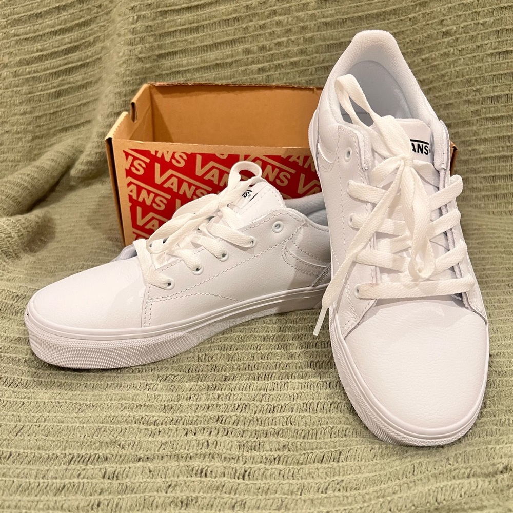 Seldan (Tumble) Vans